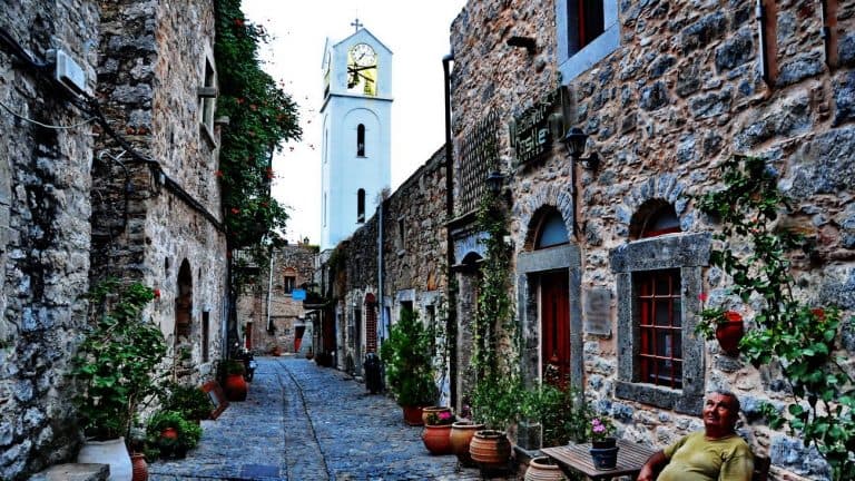 Sakız Adası Gezilecek Yerleri